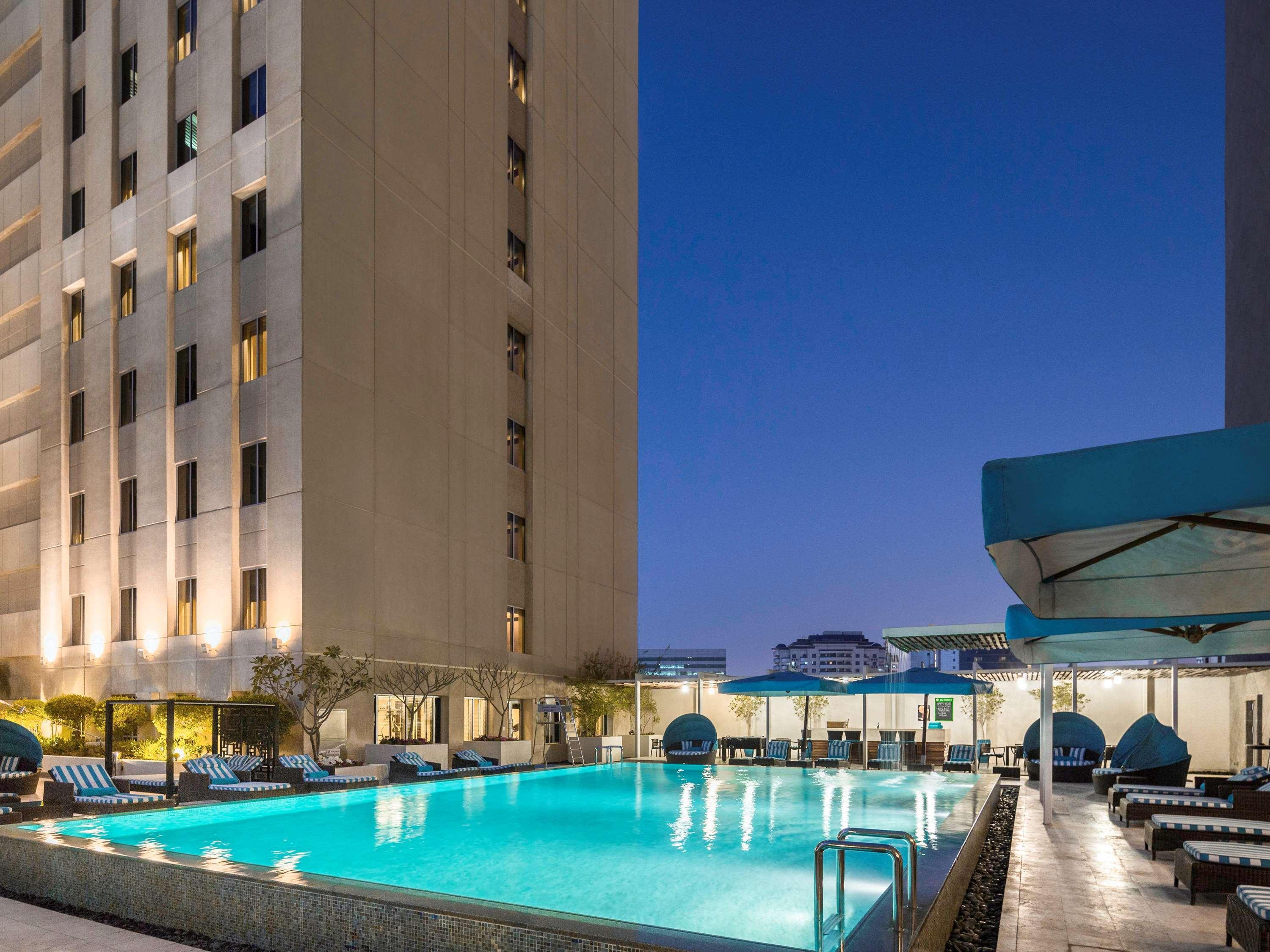 Novotel Deira Creekside Дубай Екстер'єр фото