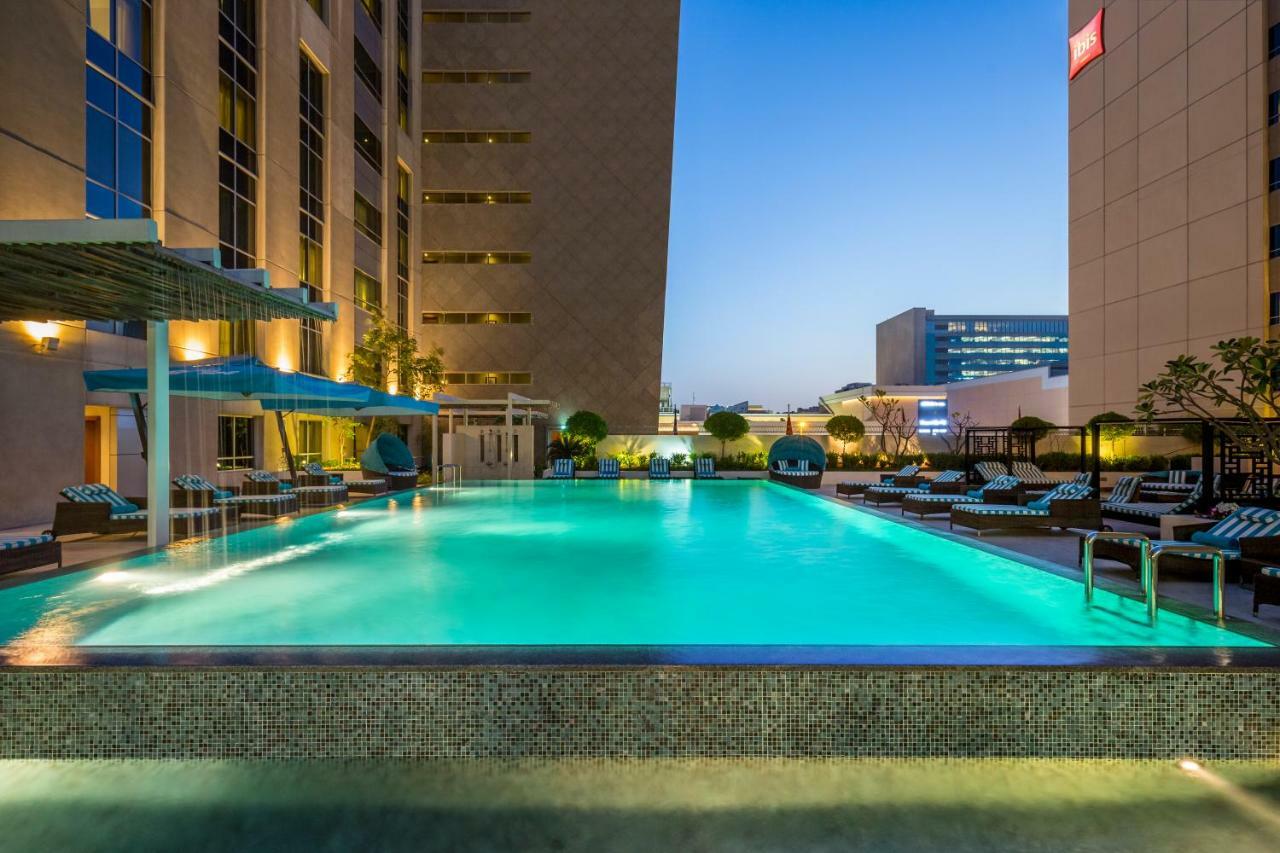 Novotel Deira Creekside Дубай Екстер'єр фото