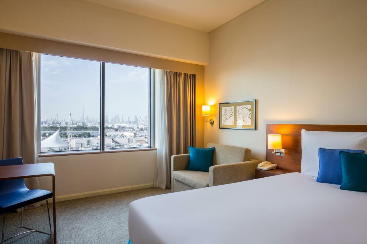 Novotel Deira Creekside Дубай Екстер'єр фото