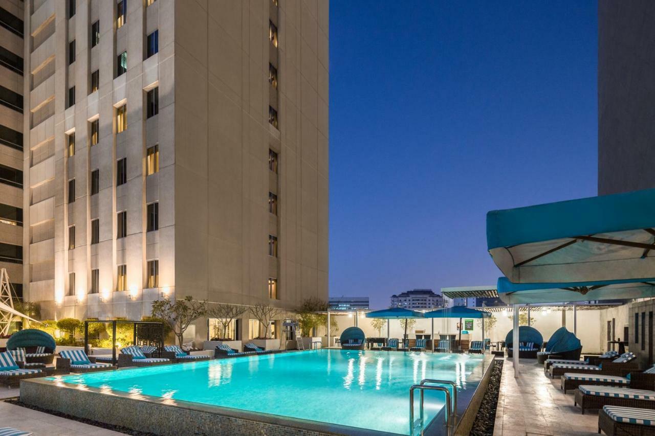 Novotel Deira Creekside Дубай Екстер'єр фото